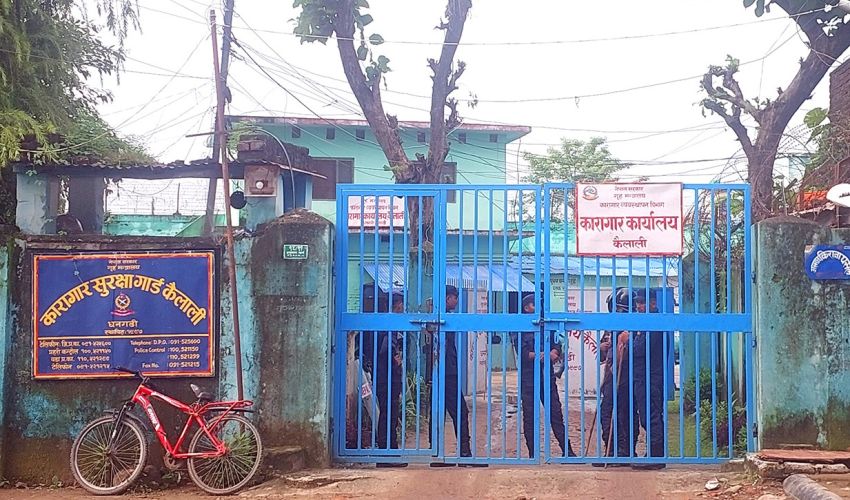 कैलाली कारागारका कैदीहरूले गरे मतदान