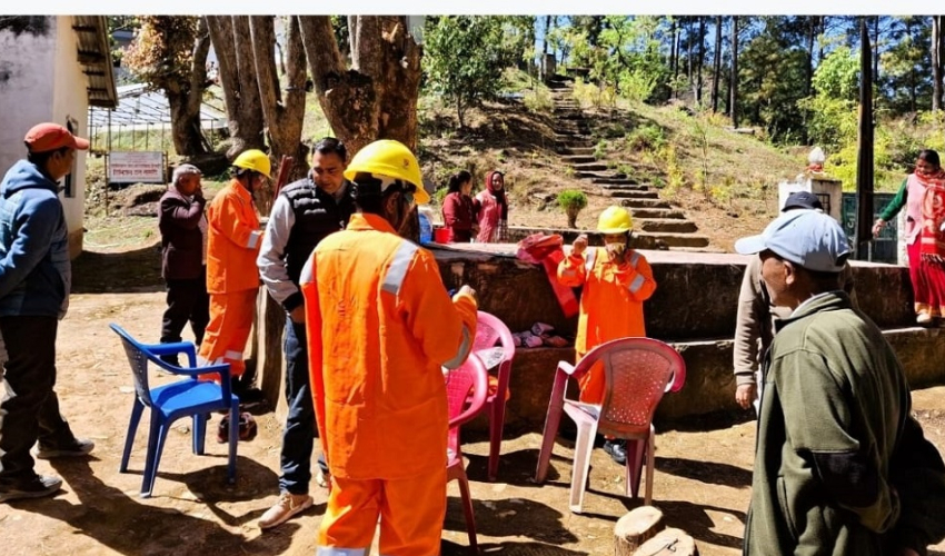 बैतडीमा वनडढेलो नियन्त्रणका लागि जनचेतना अभियान