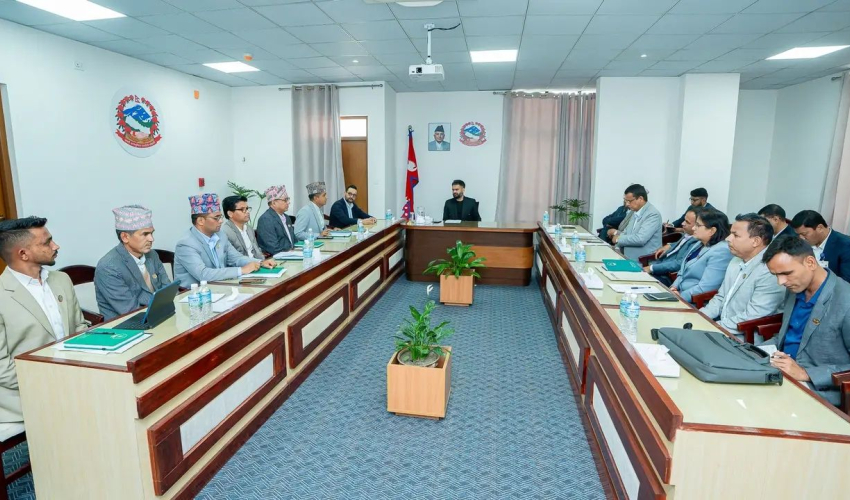 विश्वविद्यालय सञ्चालनका लागि सुदूरपश्चिमका सांसदको साझा दबाब