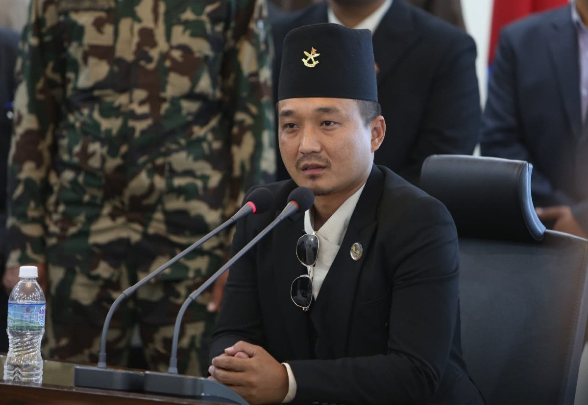 फेवाताल जग्गा प्रकरणमा गृहमन्त्री गुरुङ आफैं ठगिएको दाबी, कानुनी उपचारमा जाने घोषणा