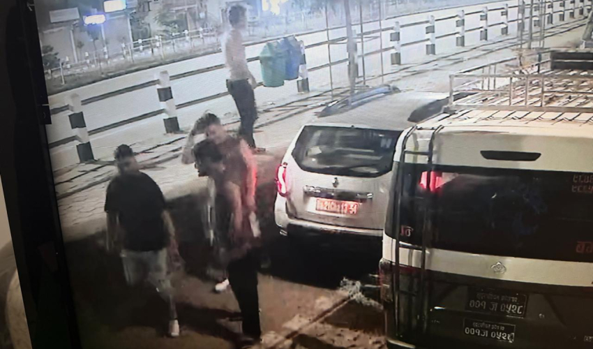 धनगढीमा व्यवसायीमाथि निर्घात कुटपिट, परिवारकै अगाडि चार युवाको आक्रमण