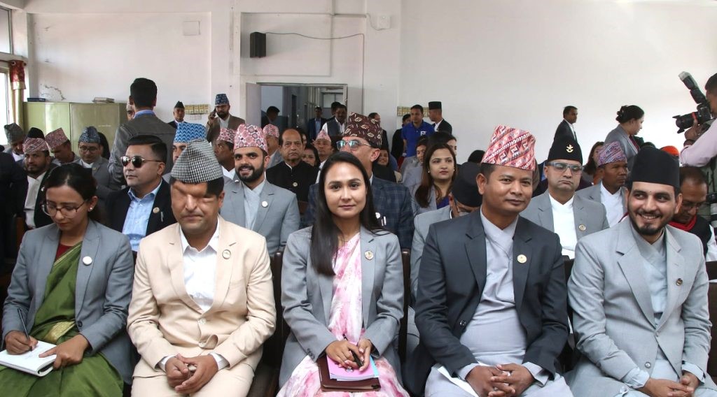 सिंहदरबारमा अनावश्यक भिडभाड नगर्न रास्वपाको निर्देशन