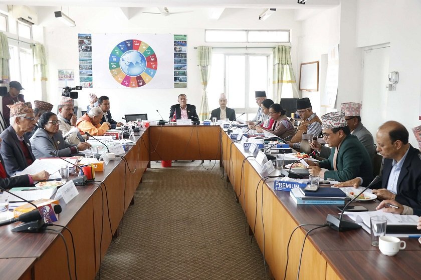 नेपाल–भारत सीमामा गरिएको कडाइप्रति संसदीय समितिमा महन्थ ठाकुरको  विरोध