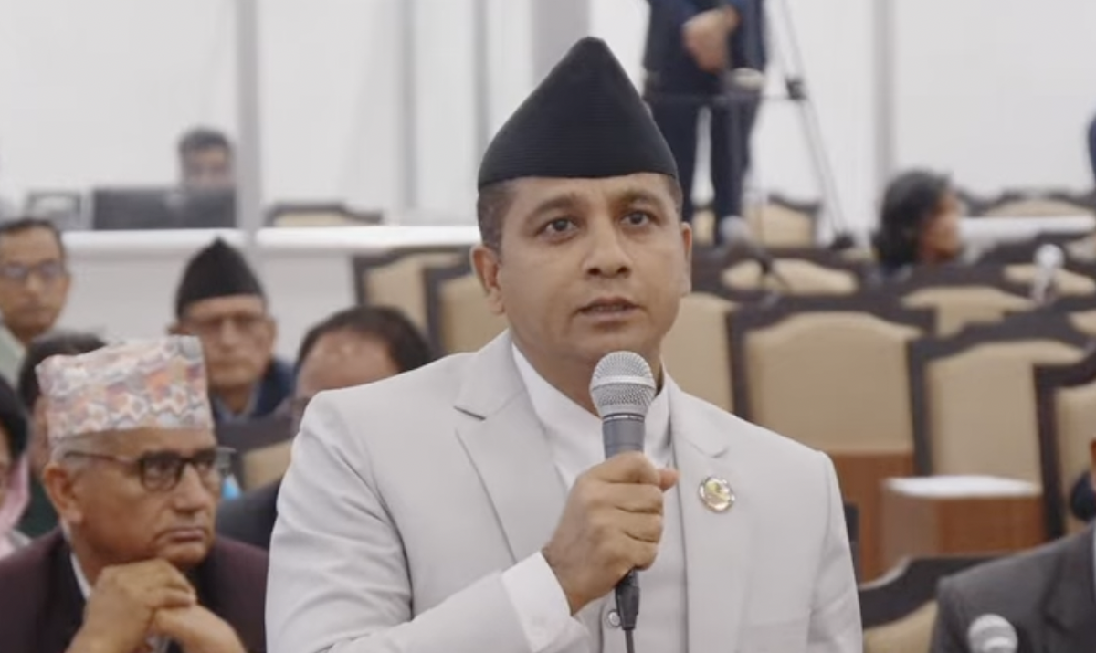 प्रधानमन्त्री र गृहमन्त्री छुट्टी मनाएर बस्ने, दुर्गममा अनिशा धामी मर्ने अवस्था छ– ऐन महर