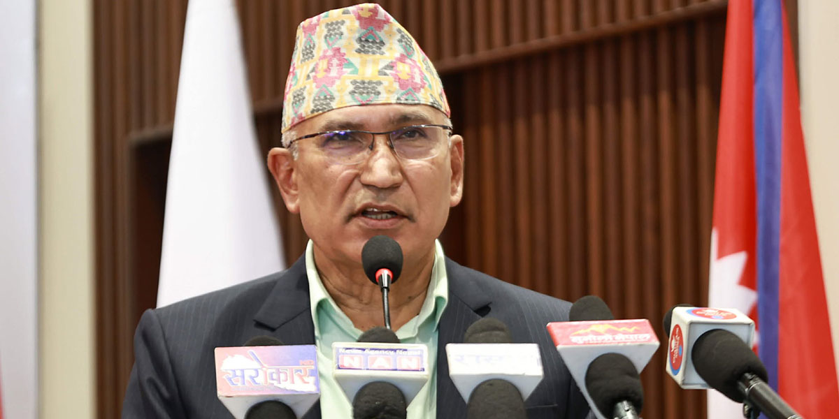 जनतासँगको सम्बन्ध फेरि जोडेर धुलो टकटक्याउँदै उठ्नेछौँ : विष्णु पौडेल
