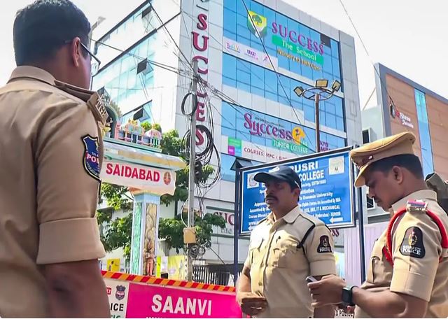 प्रेमीसँग मिलेर छोरीकै अगाडि श्रीमानको हत्या, प्रेमीलाई यसरी पठाइन् लाइभ लोकेसन