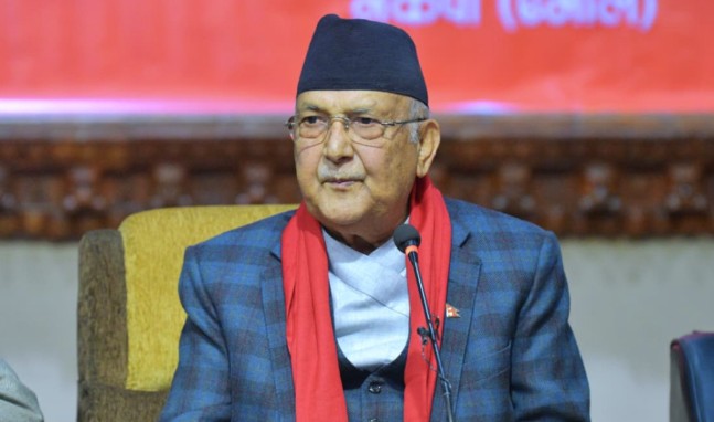 गगन र बालेनसँग सार्वजनिक बहस गर्न ओली तयार