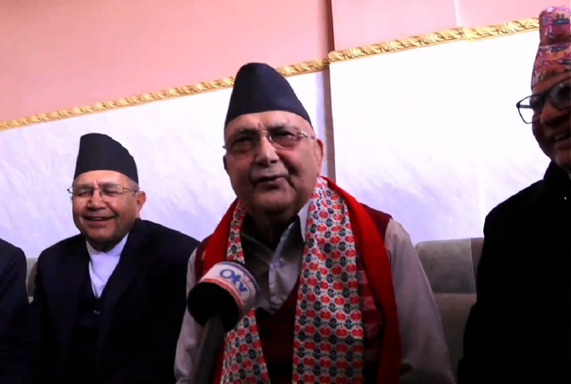 गृहजिल्ला झापा पुगेपछि ओलीले भने- भिड्न आउँछु भन्नेलाई स्वागत गर्छु